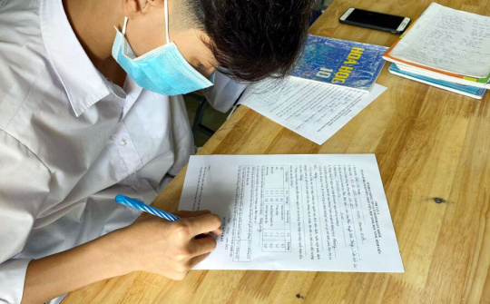 Lào Cai: Hỗ trợ 300 nghìn đồng/học sinh hoàn cảnh khó khăn thi tốt nghiệp THPT