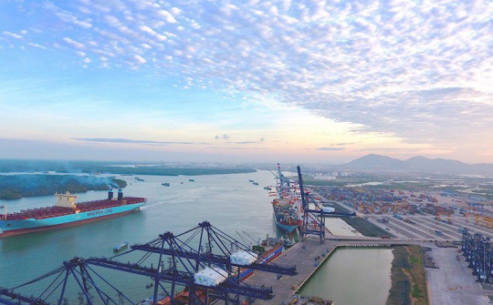 Phát triển cảng biển Việt Nam: Cần quy hoạch mới