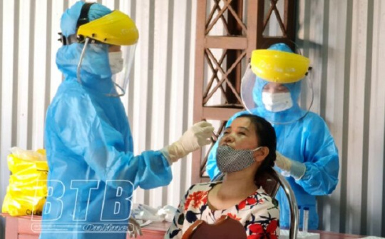 Thái Bình: Xét nghiệm Covid-19 cho cán bộ, chuyên gia nước ngoài làm việc tại các doanh nghiệp