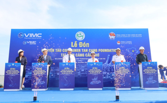 Tái khởi động chuyến tàu container vào cụm cảng Cần Thơ