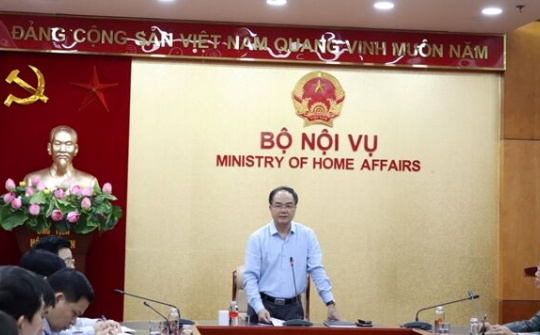 Cần áp dụng các hình thức sinh hoạt tôn giáo trực tuyến để phòng, chống dịch COVID-19