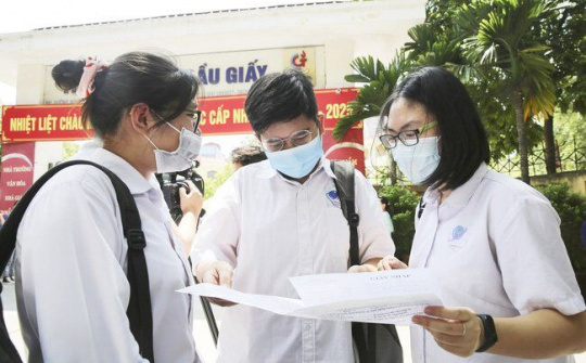 Hà Nội:  Yêu cầu học sinh lớp 9 và lớp 12 không ra khỏi thành phố