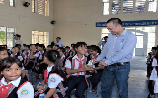 Chiến dịch “share” hạnh phúc, góp sữa của Vinamilk tạo sự lan tỏa tích cực trong cộng đồng