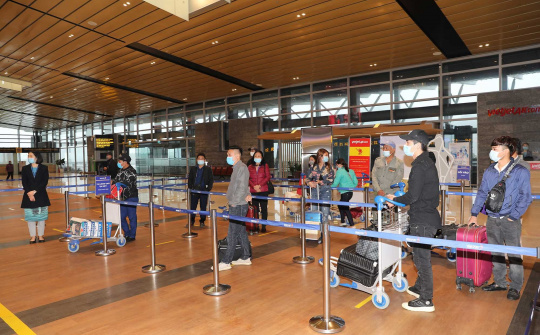 Siết chặt các biện pháp phòng dịch tại sân bay Vân Đồn