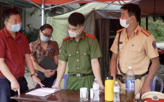 Thành phố Lào Cai kiểm tra công tác phòng, chống dịch Covid – 19 tại các chốt kiểm dịch