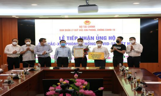 Góp thêm 320 tỷ đồng cho Quỹ vắc-xin, tổng cộng Sun Group đã ủng hộ gần 510 tỷ đồng qua các đợt dịch