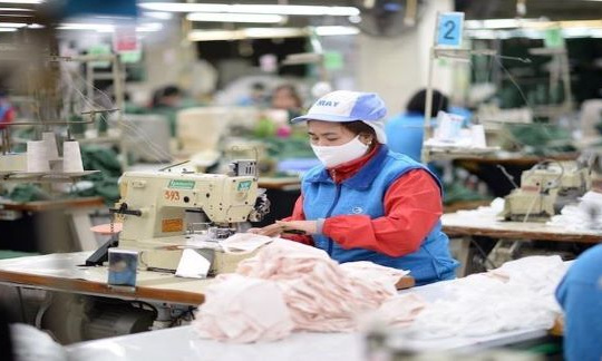 Khẩn trương ban hành chính sách hỗ trợ khó khăn cho công nhân và doanh nghiệp