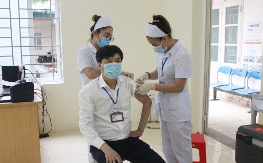 Thanh Hóa triển khai tiêm vắc-xin phòng COVID-19 trên địa bàn tỉnh đợt II năm 2021