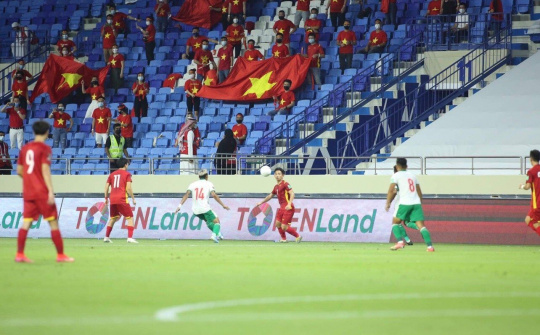 Tập đoàn Hưng Thịnh thưởng  2 tỷ đồng cho ĐTQG Việt Nam với chiến công tại Vòng loại WC 2022