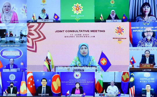 Các nước ASEAN thống nhất thúc đẩy sáng kiến, ưu tiên của năm 2021