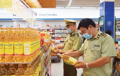 Sản xuất, buôn bán hàng giả, hàng cấm bị phạt tới 400 triệu đồng