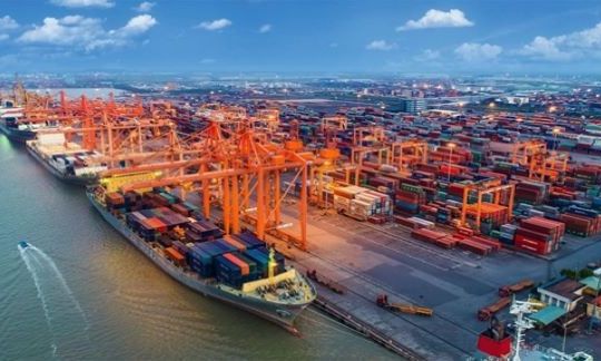 Cán cân thương mại hàng hóa thâm hụt khoảng 1,5 tỷ USD trong tháng 5/2021
