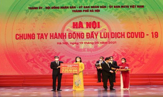 Chung tay cùng Hà Nội đẩy lùi Covid-19, Tập đoàn Sun Group ủng hộ 55 tỷ đồng mua vắc-xin