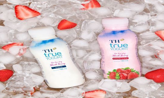 Ra mắt sữa chua uống thanh trùng từ sữa tươi nguyên chất của trang trại TH