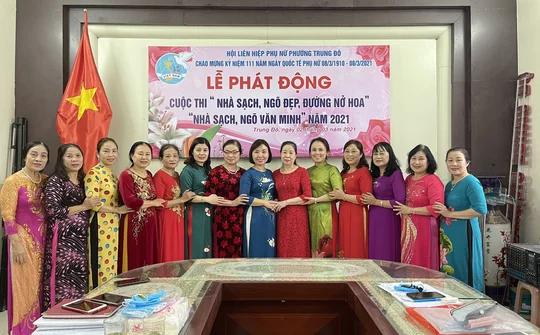 Phụ nữ Phường Trung Đô (TP Vinh, Nghệ An): Những bàn tay đảm tiếp trang sử vàng