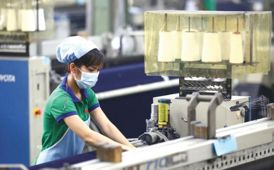 Báo Anh: Kinh tế Việt Nam lạc quan, đang có vị thế tốt để thu hút FDI