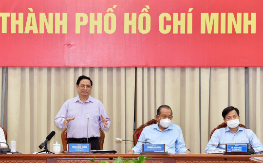 Chúng ta đang đi đúng hướng, cần tiếp tục phấn đấu, nỗ lực thực hiện cho được mục tiêu kép