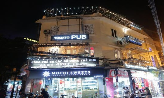 Tomato Pub: Nồng nàn hương vang