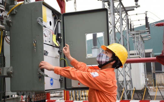 Chính phủ ra nghị quyết giảm giá điện, tiền điện đợt 3