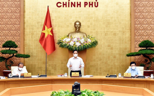 Nỗ lực vượt qua mọi khó khăn, thách thức, thực hiện bằng được những nhiệm vụ chiến lược