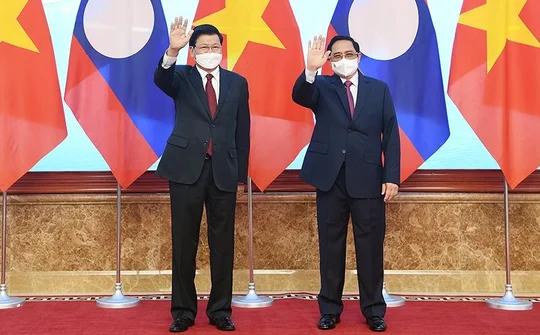 Top Lao leader’s Vietnam visit – historical milestone in bilateral ties