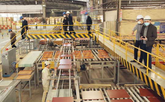 Thái Nguyên: Tăng trưởng trong gian khó