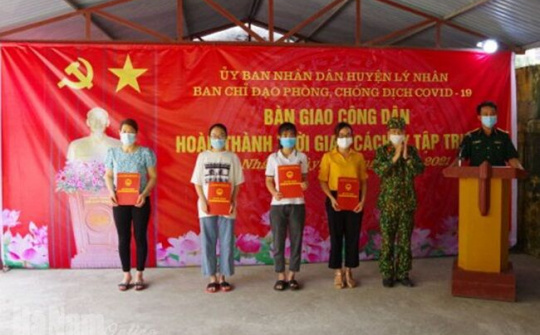 Hà Nam: Bàn giao 108 công dân hoàn thành thời gian cách ly tập trung