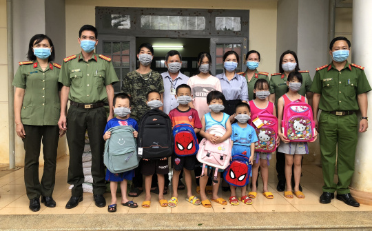 Công an Đắk Nông: Hưởng ứng Tháng hành động vì trẻ em 