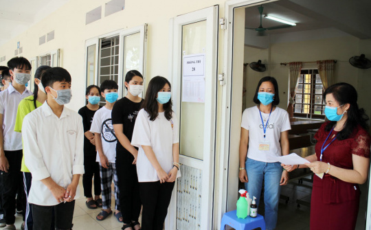 Thái Nguyên: Sức “nóng” của kỳ thi vào trường chuyên