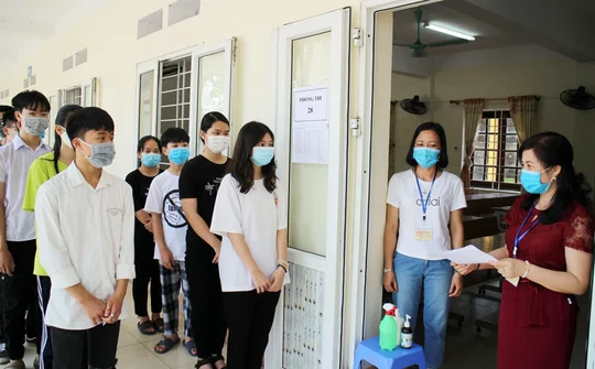 Thái Nguyên: Sức “nóng” của kỳ thi vào trường chuyên