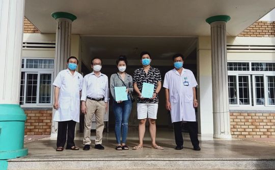 Đắk Lắk : Hai người mắc Covid-19 được xuất viện