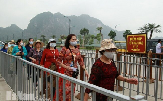 Hơn 2,5 triệu lượt khách du lịch đến Hà Nam trong 5 tháng đầu năm