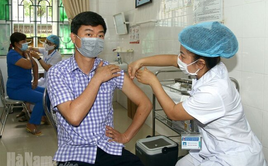 Hà Nam đã tiêm vắc xin phòng Covid-19 cho 14.494 người