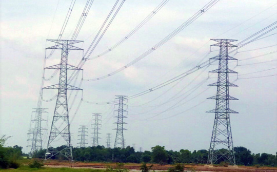 SPMB khởi công và đóng điện nhiều dự án điện quan trọng tại miền Nam