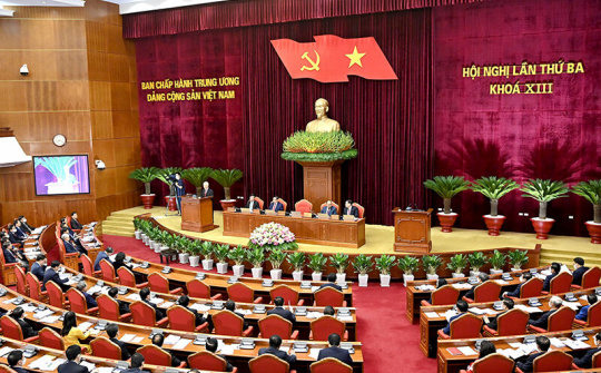 Thống nhất để thi hành nghiêm Ðiều lệ Ðảng