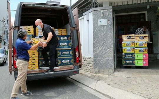 New Zealand hỗ trợ hơn 9 tấn hoa quả giúp TP. Hồ Chí Minh chống dịch Covid-19