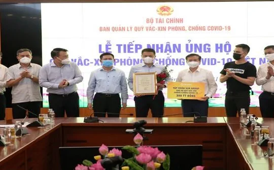 Thấy gì từ nguồn lực tư nhân góp sức chống dịch
