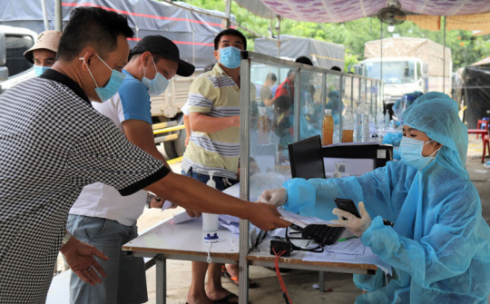 Lâm Đồng: "Toàn dân đoàn kết, quyết tâm phòng chống dịch Covid-19"