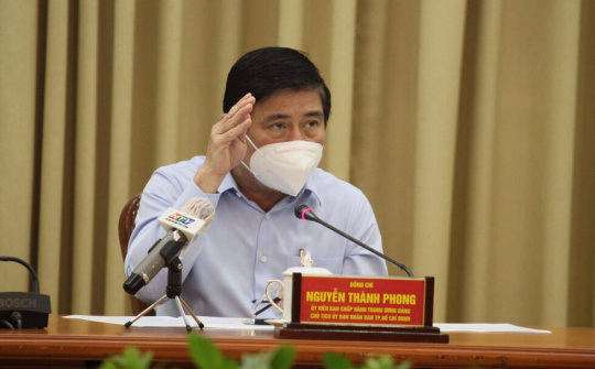 Chủ tịch UBND TPHCM nêu 8 giải pháp để chiến thắng dịch COVID-19