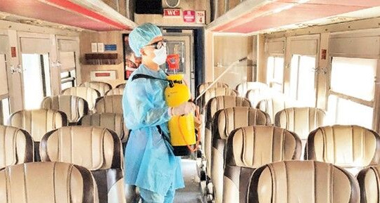 Đường sắt lập tàu chuyên biệt đưa người dân phía Nam về quê