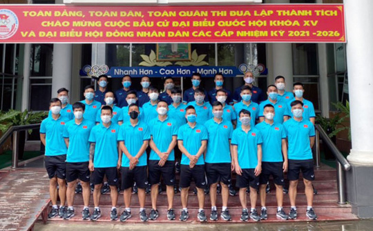 Tuyển Futsal Việt Nam hoàn thành buổi tập đầu tiên
