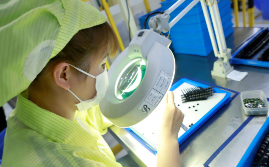 Kinh tế Việt Nam sáu tháng đầu năm và triển vọng năm 2021