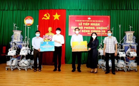 Kim Oanh Group tặng 30 máy thở giúp bệnh nhân Covid-19 có thêm cơ hội chữa lành