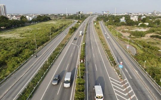 TPHCM: Thống nhất phương án làm cao tốc Thủ Dầu Một - Chơn Thành