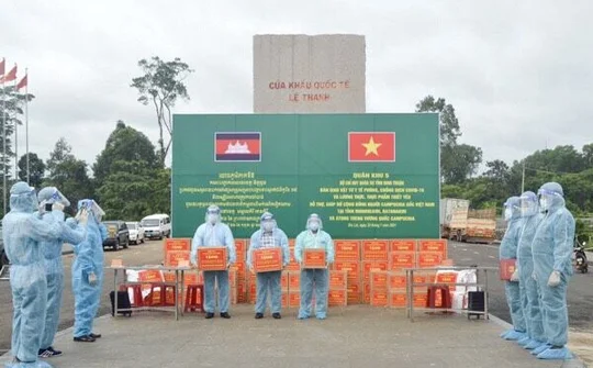 Ninh Thuận: Hỗ trợ phòng, chống dịch Covid-19 cho người Việt Nam tại Campuchia 