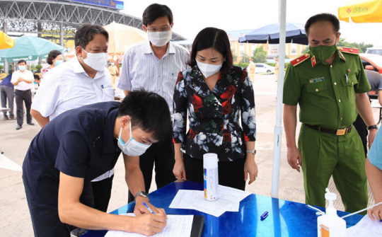 Hà Nội: Phòng, chống dịch Covid-19 là nhiệm vụ ưu tiên hàng đầu
