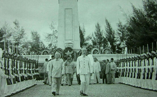 Tấm lòng của Bác Hồ với thương binh, liệt sĩ