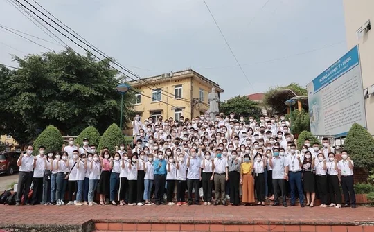 Sinh viên Đại học Y Dược Thái Nguyên: Gác tốt nghiệp lên đường chống dịch