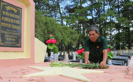 Câu chuyện về cựu chiến binh 10 năm canh “giấc ngủ” đồng đội