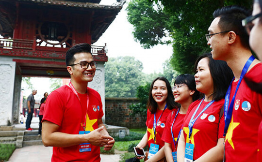 Xây dựng văn hóa, con người Việt Nam đáp ứng yêu cầu phát triển bền vững đất nước